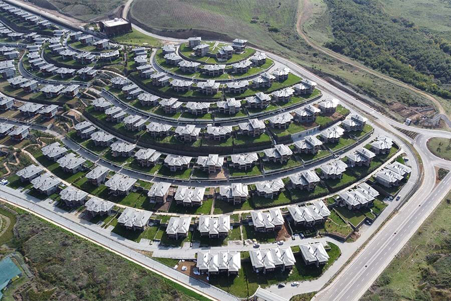 RİVA DÜŞLER VADİSİ